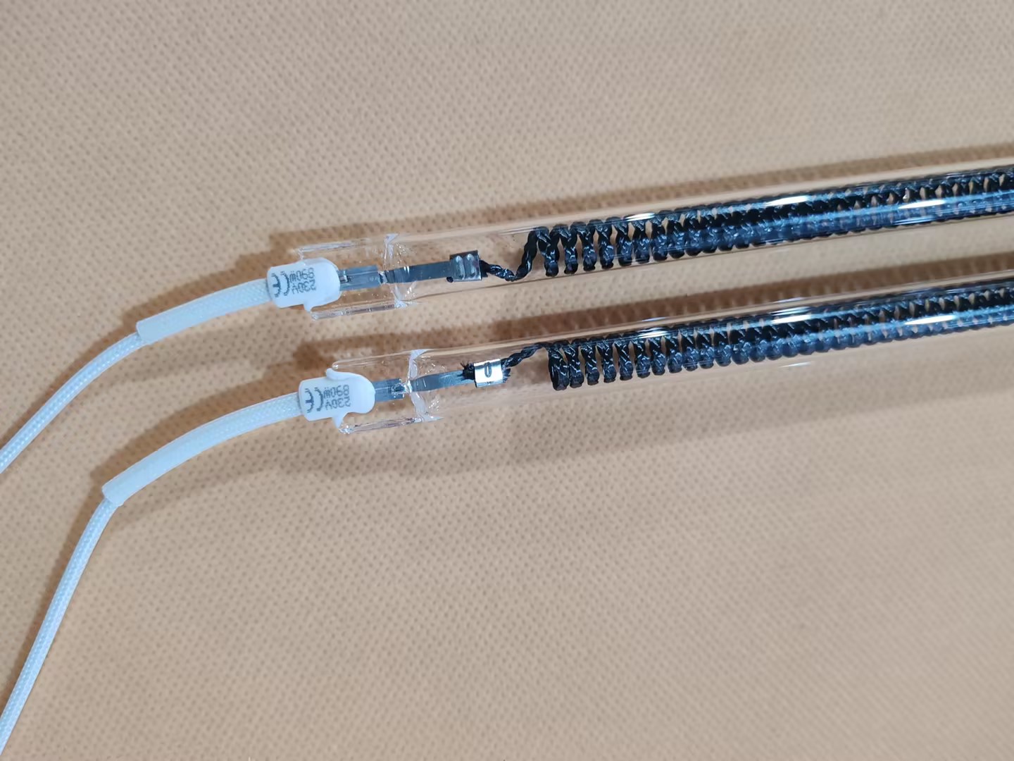 pets carbon fiber quartz heating lamp