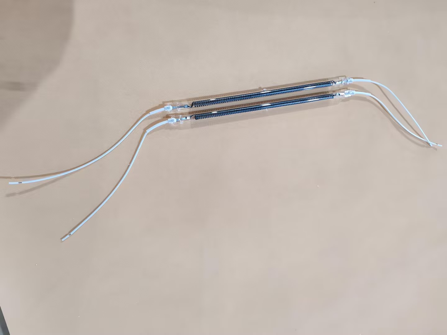 Technical Specifications and Application of Carbon Fiber Infrared Lamps for Paint Curing